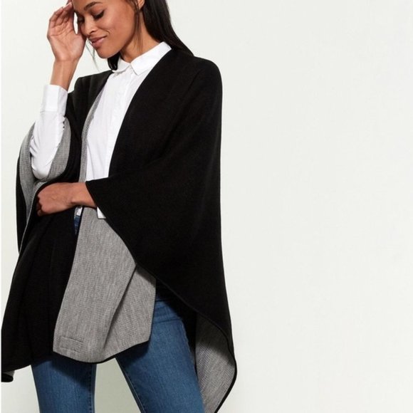 Calvin Klein Reversible Knit Blanket Stitch Shawl - Picture 1 of 9